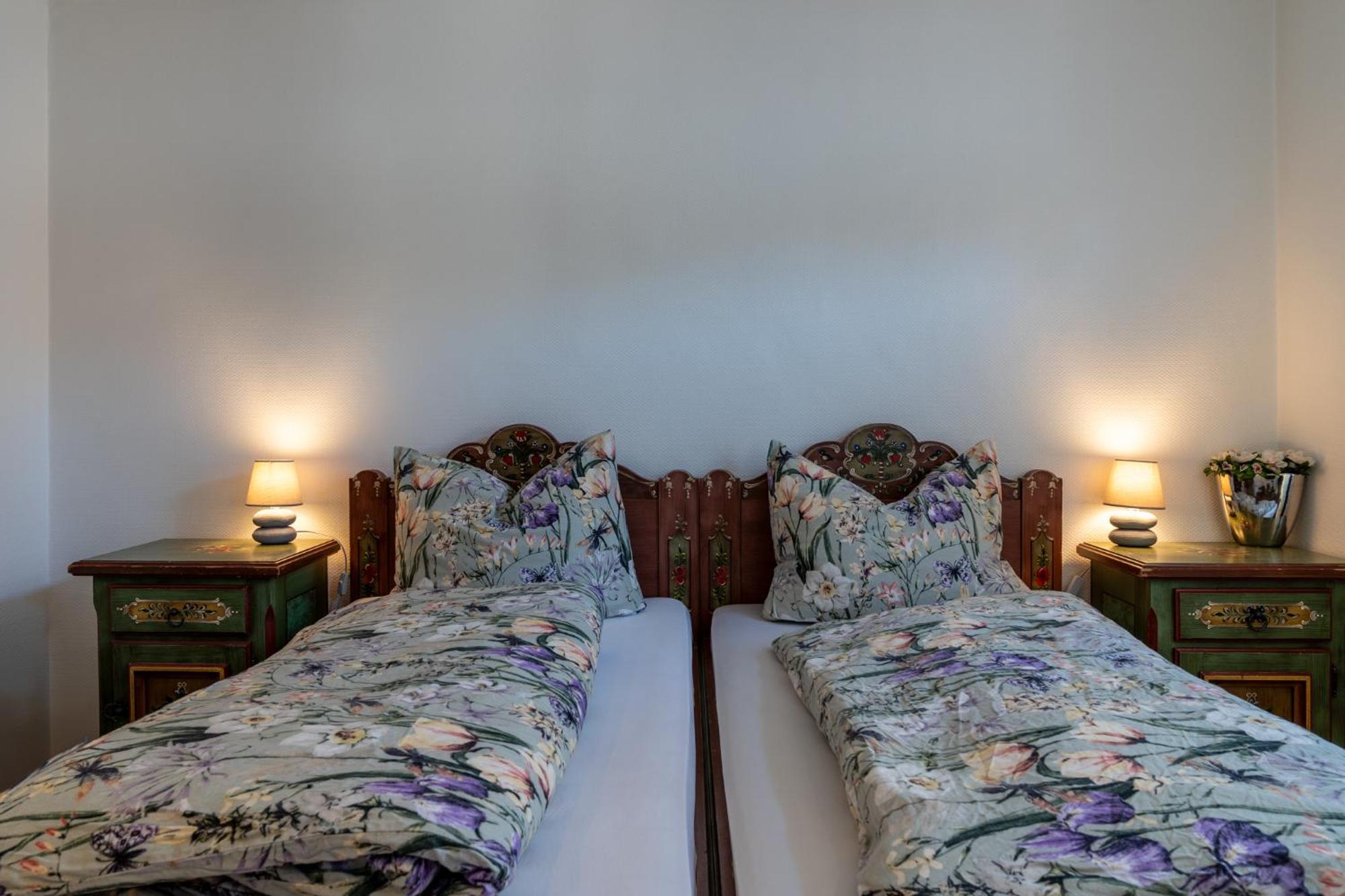 Hotel Haus Muehlbach Нидеген Екстериор снимка