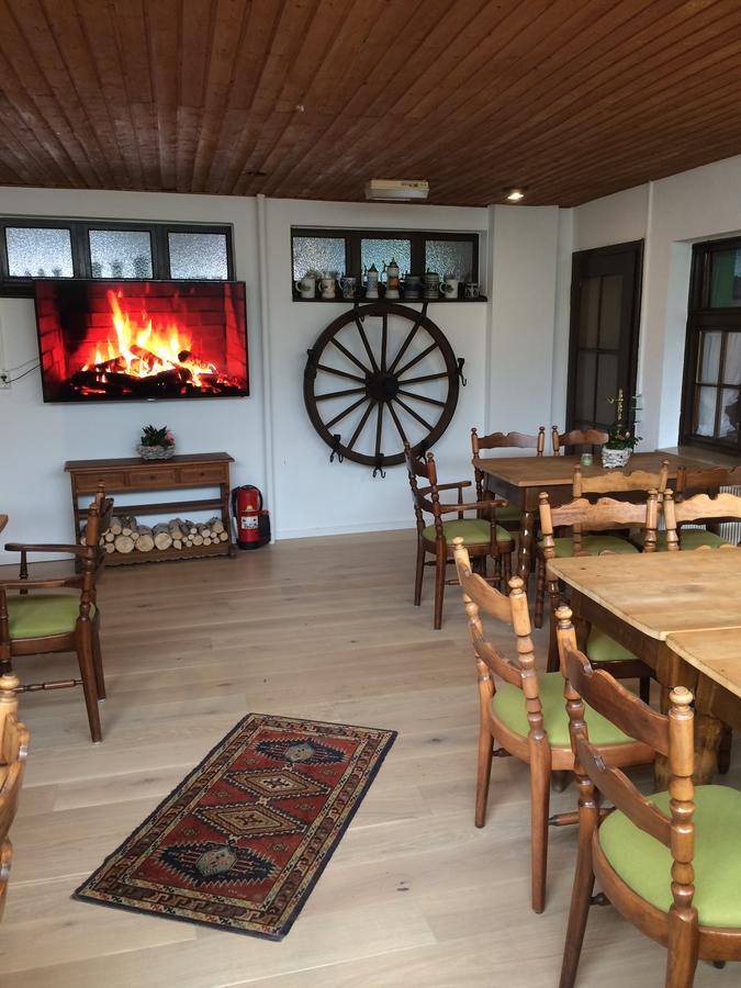 Hotel Haus Muehlbach Нидеген Екстериор снимка
