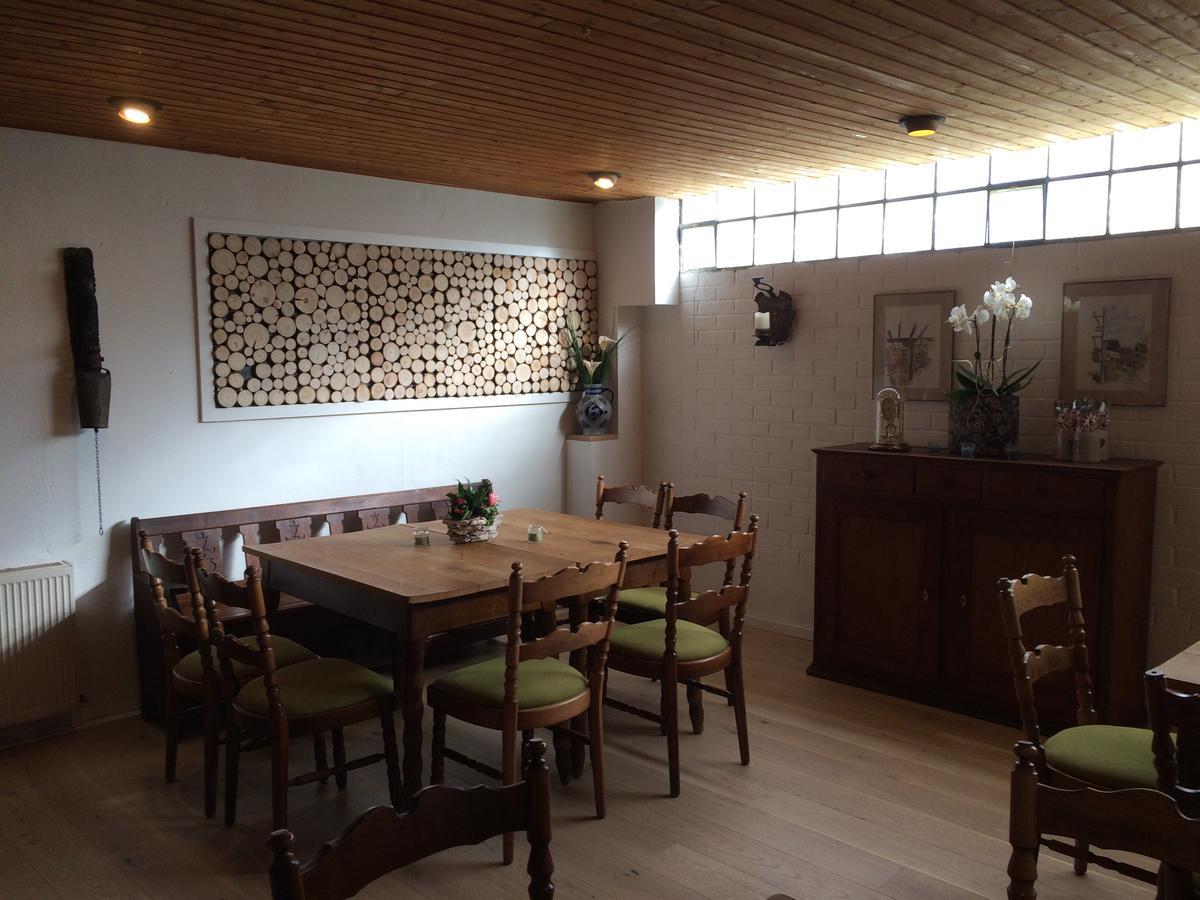 Hotel Haus Muehlbach Нидеген Екстериор снимка